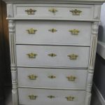 586 4345 CHEST OF DRAWERS